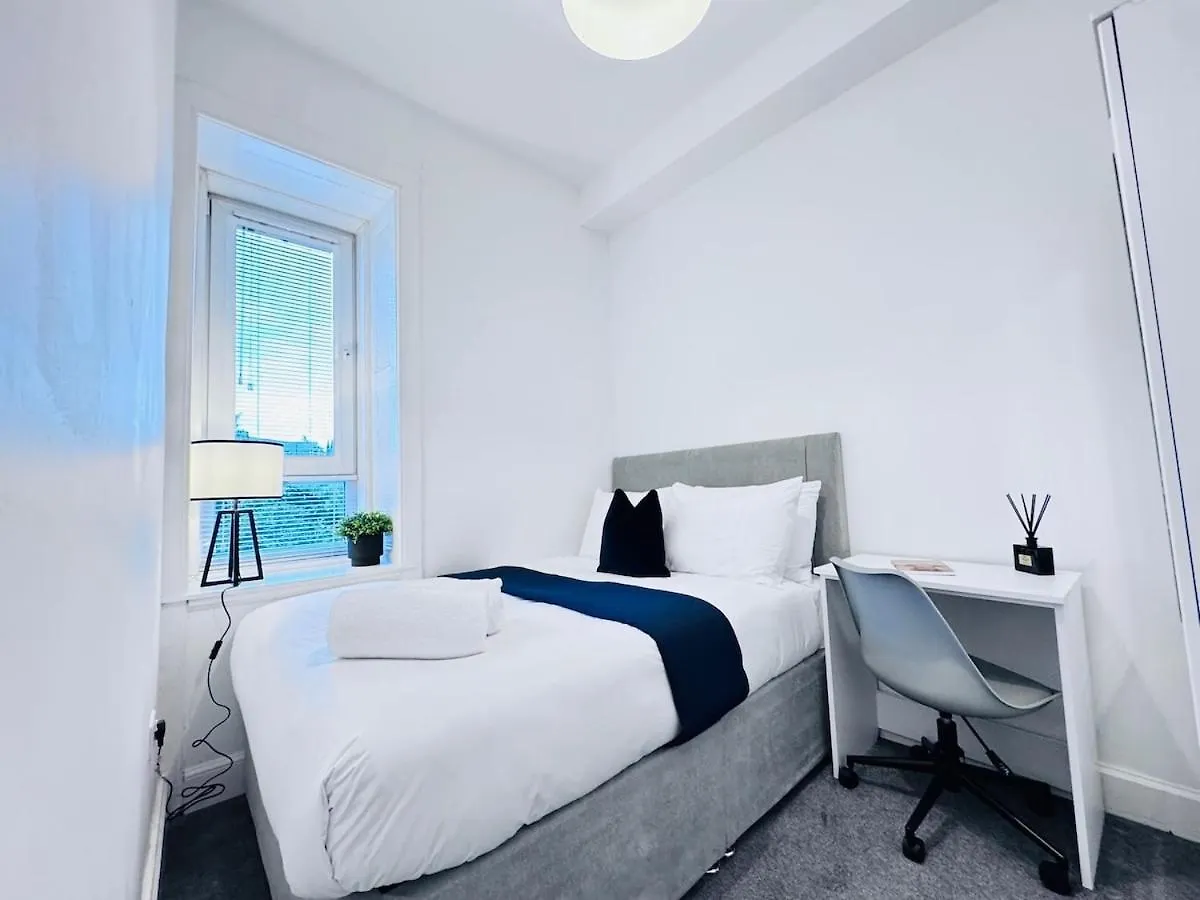 Elegant City Centre Apartment Edinburgh 0*,