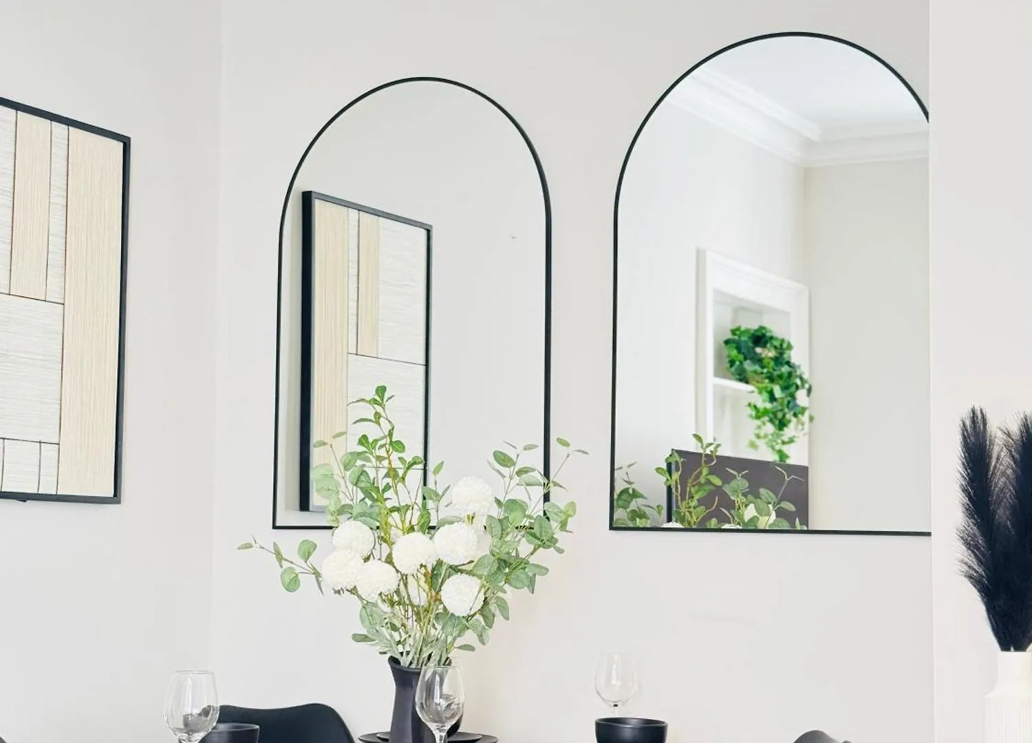 Elegant City Centre Apartment Edinburgh